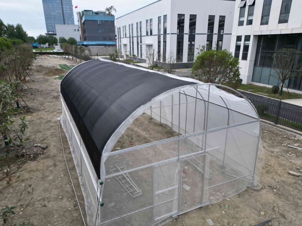 low tunnel1